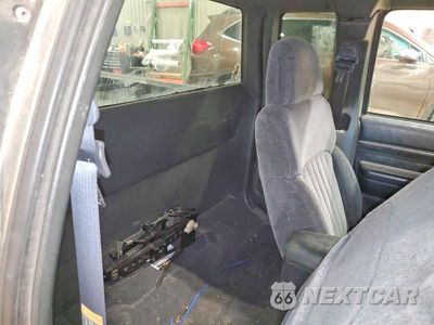 Zdjęcie 10 z 13 samochodu: 1998 CHEVROLET S TRUCK S10 VIN:1GCCS1949W8222940 - miniatura