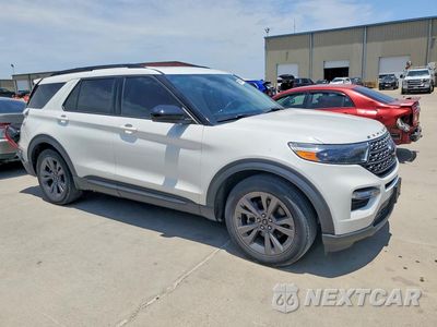 Czwarte zdjęcie samochodu z boku: 2022 FORD EXPLORER XLT VIN:1FMSK7DH6NGB45274 - miniatura