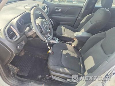 Zdjęcie 7 z 12 samochodu: 2022 JEEP RENEGADE SPORT VIN:ZACNJDA1XNPN46255 - miniatura