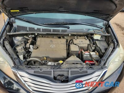 Zdjęcie 12 z 14 samochodu: 2015 TOYOTA SIENNA XLE 8-PASSENGER VIN:5TDYK3DC1FS580254 - miniatura