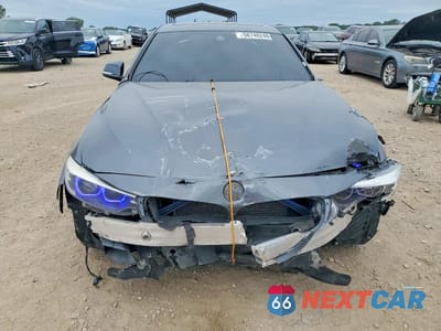Piąte zdjęcie samochodu w środku: 2019 BMW 440I VIN:WBA4W7C57KAG52823 - miniatura