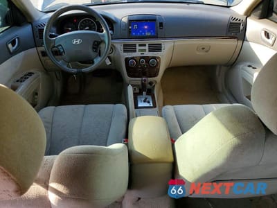 Zdjęcie 8 z 12 samochodu: 2007 HYUNDAI SONATA SE VIN:5NPEU46F17H211461 - miniatura