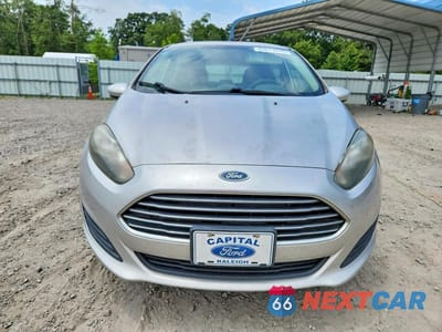 Piąte zdjęcie samochodu w środku: 2019 FORD FIESTA SE VIN:3FADP4EJ7KM158637 - miniatura