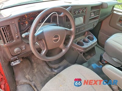 Zdjęcie 8 z 13 samochodu: 2012 GMC SAVANA G2500 LS VIN:1GKW7PFG9C1128503 - miniatura