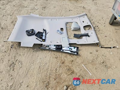 Zdjęcie 13 z 14 samochodu: 2025 HYUNDAI TUCSON SEL VIN:5NMJCCDE8SH537477 - miniatura