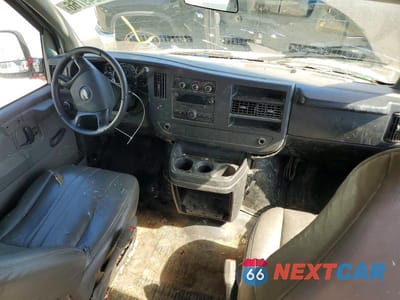 Zdjęcie 8 z 13 samochodu: 2008 CHEVROLET EXPRESS G2500 VIN:1GCGG25K281204062 - miniatura