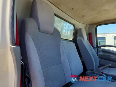 Zdjęcie 10 z 13 samochodu: 2017 ISUZU NPR HD VIN:54DC4W1C0HS800905 - miniatura