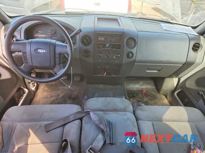 Zdjęcie 8 z 12 samochodu: 2005 FORD F150 VIN:1FTRX12W85NA20615 - miniatura