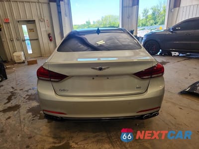 Zdjęcie 6 z 13 samochodu: 2018 GENESIS G80 ULTIMATE VIN:KMHGN4JF2JU240702 - miniatura