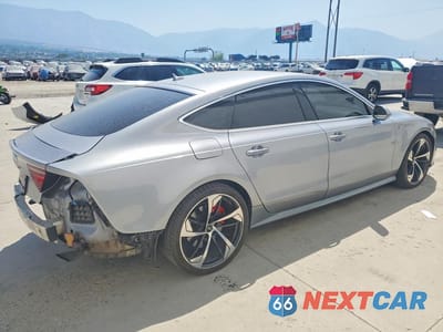 Trzecie zdjęcie samochodu z tyłu: 2016 AUDI A7 PREMIUM PLUS VIN:WAUWGAFC5GN056541 - miniatura