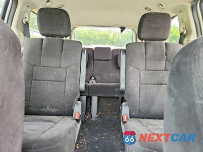 Zdjęcie 10 z 13 samochodu: 2011 DODGE GRAND CARAVAN EXPRESS VIN:2D4RN4DG0BR662986 - miniatura