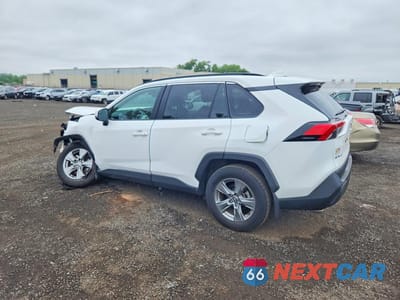 Drugie zdjęcie samochodu z przodu: 2025 TOYOTA RAV4 XLE VIN:2T3P1RFVXSW616287 - miniatura