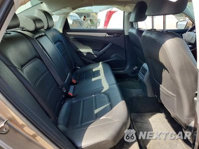 Zdjęcie 10 z 12 samochodu: 2015 VOLKSWAGEN PASSAT S VIN:1VWAT7A30FC081387 - miniatura