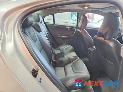 Zdjęcie 10 z 12 samochodu: 2012 VOLVO S60 T5 VIN:YV1622FS8C2041553 - miniatura