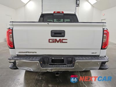 Zdjęcie 6 z 12 samochodu: 2018 GMC SIERRA K1500 SLT VIN:3GTU2NEC4JG607480 - miniatura