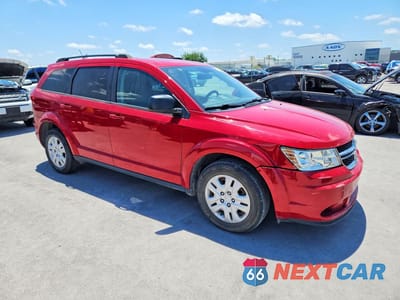 Czwarte zdjęcie samochodu z boku: 2018 DODGE JOURNEY SE VIN:3C4PDCAB4JT242945 - miniatura