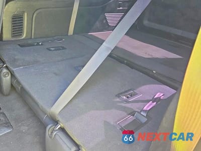 Zdjęcie 11 z 13 samochodu: 2021 CHEVROLET SUBURBAN C1500 LT VIN:1GNSCCKD9MR319441 - miniatura