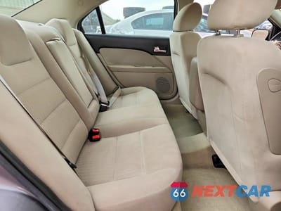 Zdjęcie 10 z 12 samochodu: 2007 FORD FUSION S VIN:3FAHP06Z37R109038 - miniatura