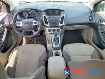 Zdjęcie 8 z 12 samochodu: 2014 FORD FOCUS SE VIN:1FADP3F20EL251233 - miniatura