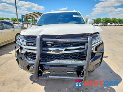 Piąte zdjęcie samochodu w środku: 2023 CHEVROLET TAHOE C1500 VIN:1GBSCLED6PR286654 - miniatura