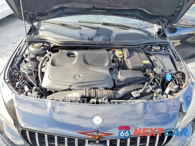 Zdjęcie 11 z 12 samochodu: 2016 MERCEDES-BENZ CLA 250 VIN:WDDSJ4EB8GN331337 - miniatura