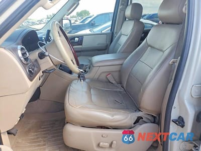 Zdjęcie 7 z 13 samochodu: 2006 FORD EXPEDITION LIMITED VIN:1FMFU205X6LA88354 - miniatura