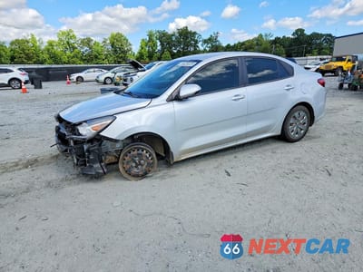 2020 KIA RIO S 3KPA24AD0LE302861 - główne zdjęcie licytacji z USA - miniatura