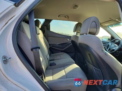 Zdjęcie 11 z 13 samochodu: 2016 HYUNDAI SANTA FE SPORT 2.4L VIN:5XYZUDLB2GG354820 - miniatura