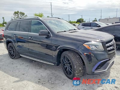 Czwarte zdjęcie samochodu z boku: 2017 MERCEDES-BENZ GLS 63 AMG 4MATIC VIN:4JGDF7FE2HA773047 - miniatura