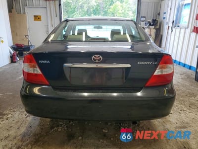 Zdjęcie 6 z 12 samochodu: 2003 TOYOTA CAMRY LE VIN:4T1BE32K13U200646 - miniatura