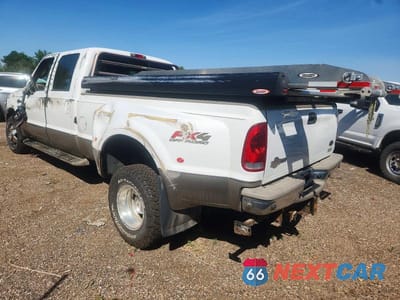 Trzecie zdjęcie samochodu z tyłu: 2003 FORD F350 SUPER DUTY VIN:1FTWW33P33ED30046 - miniatura