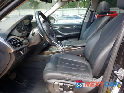Zdjęcie 7 z 13 samochodu: 2016 BMW X5 XDRIVE35I VIN:5UXKR0C53G0S85193 - miniatura