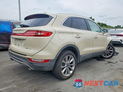 Trzecie zdjęcie samochodu z tyłu: 2018 LINCOLN MKC SELECT VIN:5LMTJ2DH9JUL07806 - miniatura