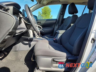 Zdjęcie 7 z 12 samochodu: 2022 TOYOTA COROLLA CROSS XLE VIN:7MUBAABG1NV041933 - miniatura