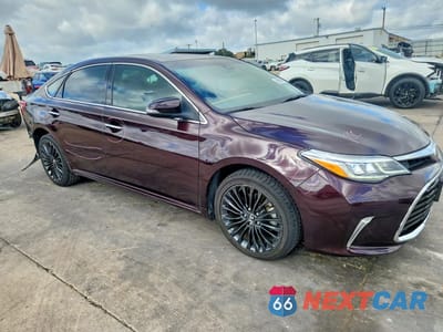 Czwarte zdjęcie samochodu z boku: 2017 TOYOTA AVALON TOURING VIN:4T1BK1EB3HU250819 - miniatura