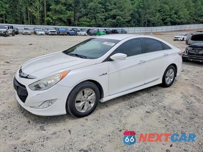 2015 HYUNDAI SONATA HYBRID BASE KMHEC4A41FA126534 - główne zdjęcie licytacji z USA - miniatura