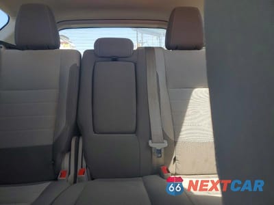 Zdjęcie 10 z 13 samochodu: 2016 FORD ESCAPE SE VIN:1FMCU0G71GUB60827 - miniatura