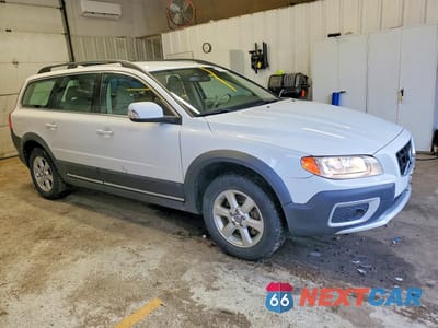 Czwarte zdjęcie samochodu z boku: 2010 VOLVO XC70 3.2 VIN:YV4960BZ6A1079748 - miniatura