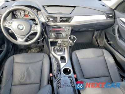 Zdjęcie 8 z 13 samochodu: 2014 BMW X1 XDRIVE28I VIN:WBAVL1C51EVY10755 - miniatura