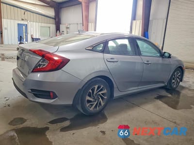 Trzecie zdjęcie samochodu z tyłu: 2018 HONDA CIVIC EX VIN:19XFC2F72JE205782 - miniatura