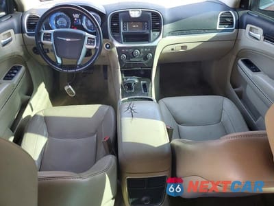 Zdjęcie 8 z 13 samochodu: 2012 CHRYSLER 300 LIMITED VIN:2C3CCACGXCH138264 - miniatura