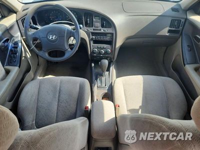 Zdjęcie 8 z 12 samochodu: 2005 HYUNDAI ELANTRA GLS VIN:KMHDN46D45U978727 - miniatura