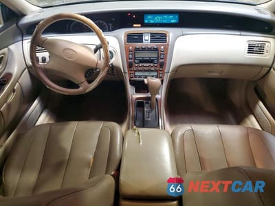 Zdjęcie 8 z 13 samochodu: 2000 TOYOTA AVALON XLS VIN:4T1BF28BXYU069125 - miniatura