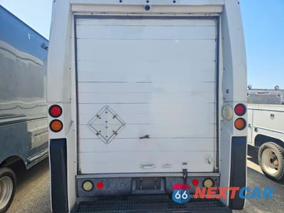 Zdjęcie 6 z 13 samochodu: 2015 ISUZU NPR VIN:JALB4T177F7W00443 - miniatura