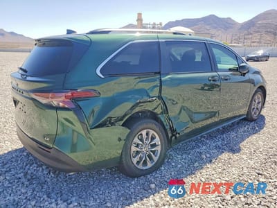 Trzecie zdjęcie samochodu z tyłu: 2025 TOYOTA SIENNA LE VIN:5TDKRKEC2SS270022 - miniatura