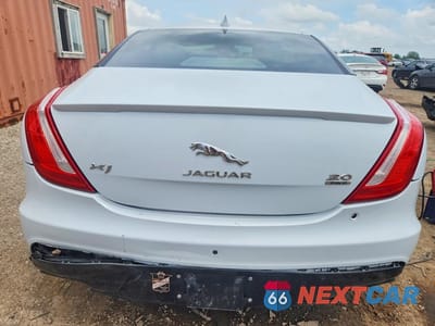 Zdjęcie 6 z 12 samochodu: 2019 JAGUAR XJ R - SPORT VIN:SAJWJ1CD5K8W18089 - miniatura