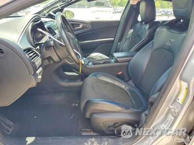 Zdjęcie 7 z 12 samochodu: 2015 CHRYSLER 200 S VIN:1C3CCCBB1FN702557 - miniatura