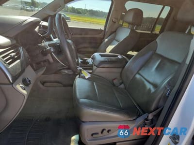 Zdjęcie 7 z 13 samochodu: 2016 CHEVROLET SUBURBAN C1500 LT VIN:1GNSCHKC0GR166912 - miniatura