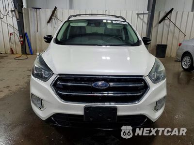 Piąte zdjęcie samochodu w środku: 2017 FORD ESCAPE TITANIUM VIN:1FMCU9J98HUA26607 - miniatura