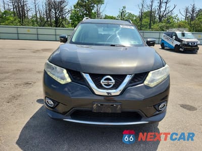Piąte zdjęcie samochodu w środku: 2015 NISSAN ROGUE SL VIN:5N1AT2MVXFC905779 - miniatura
